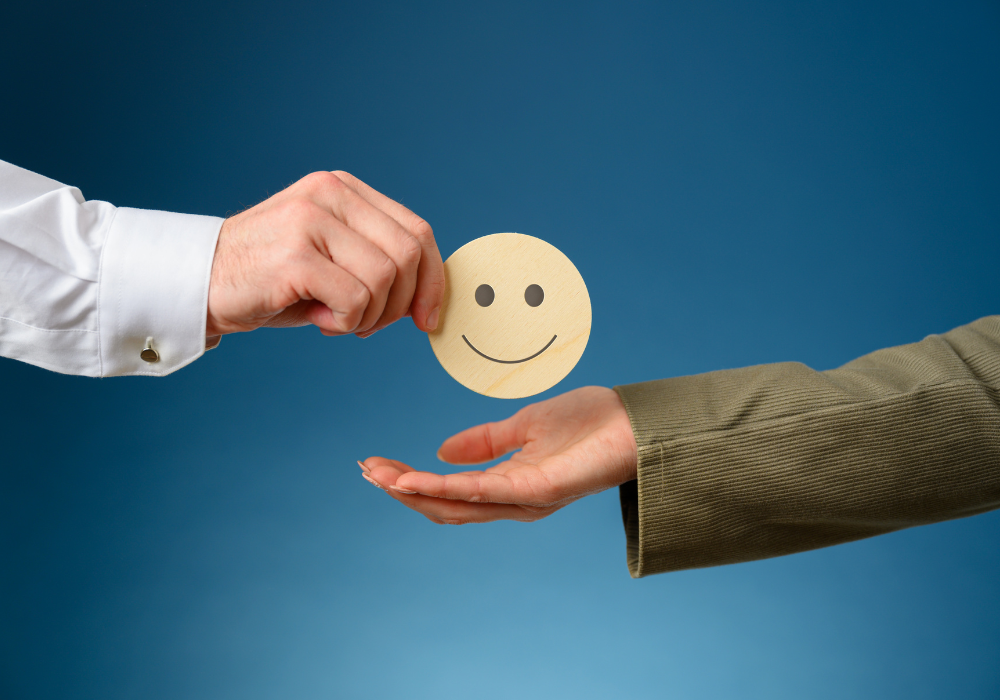 Provide Proactive Customer Service Provide Proactive Customer Service